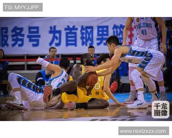 山东队与同曦队精彩对决比赛录像回顾及精彩瞬间分析